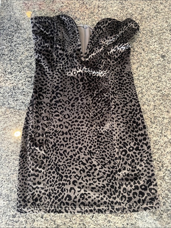 Blue Blush Dresses & Skirts - Blue Blush Strapless Leopard Velvet Mini Dress - Black and Gray